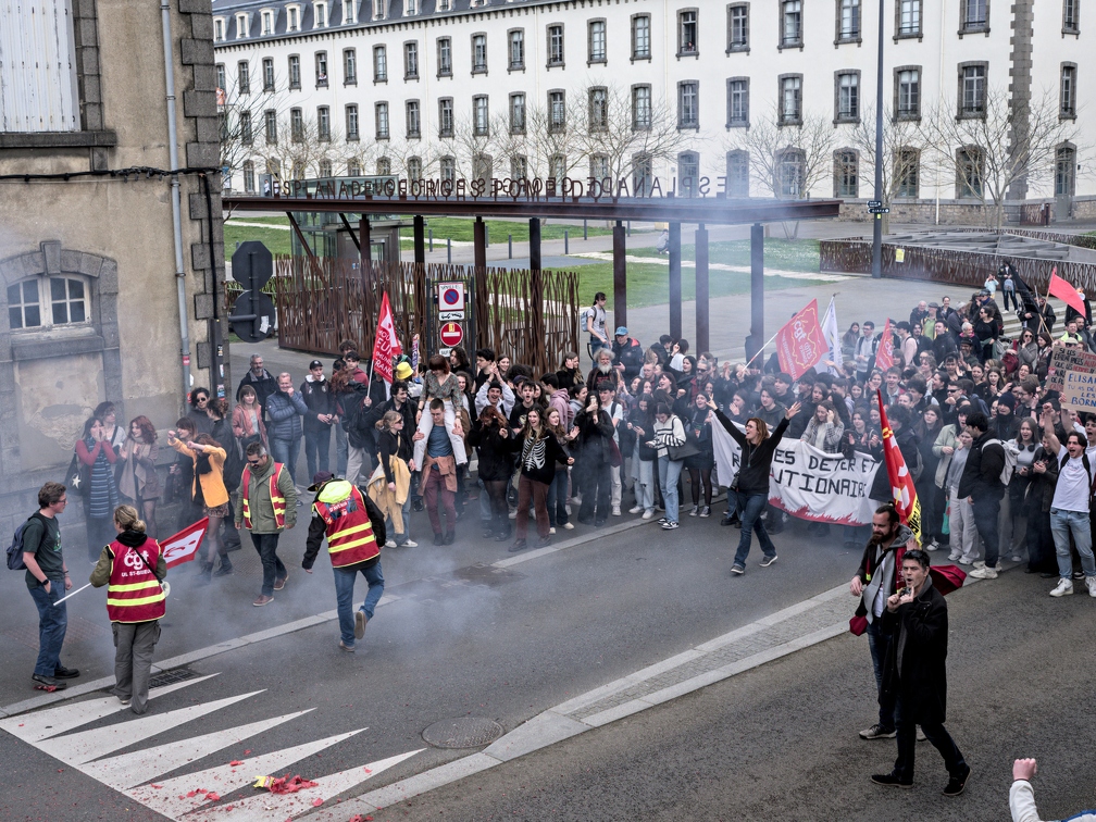 Manifestation contre la réforme des retraites - St Brieuc - 6 Avril 2023